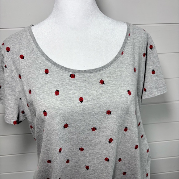 H&M maternity Cotton T-shirt gray with an adorable ladybug‎ pattern Size XL - Picture 3 of 11